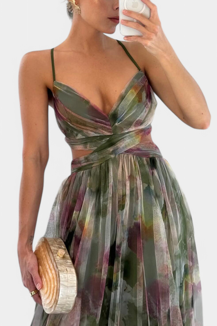 Макси рокля Магдалена с цветен десен и V-образно деколте