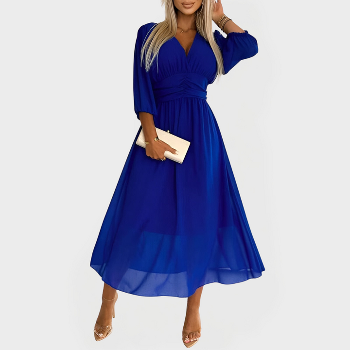 Лека рокля от коприна за елегантни поводи