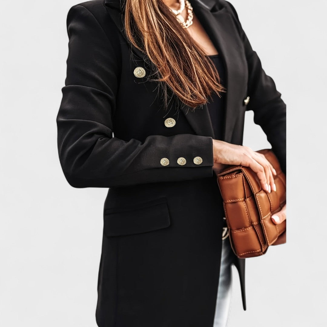 Матеа - Сако с детайлни копчета