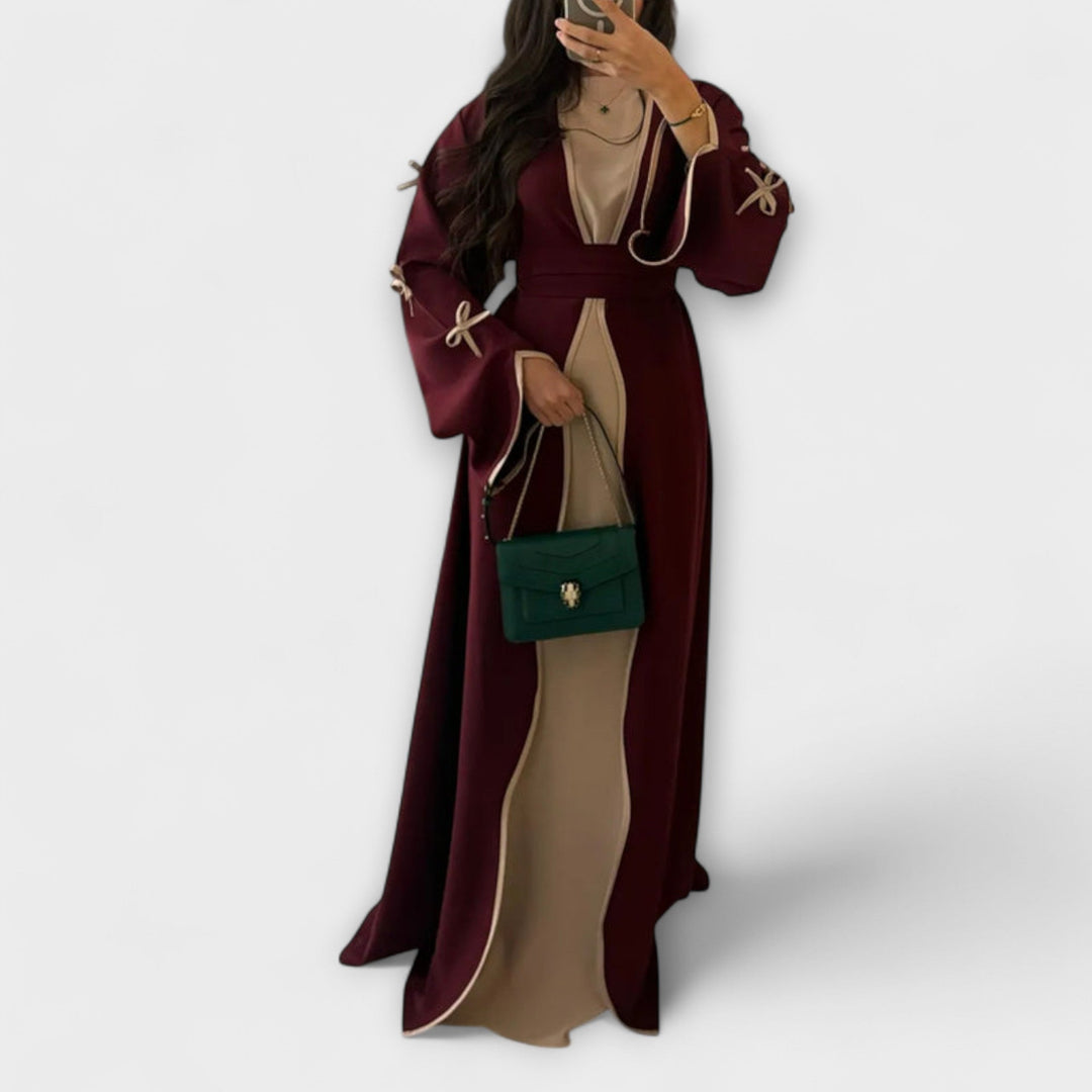 Стилен Кардиган и Рокля в Комбинация с Рейстра Декорация