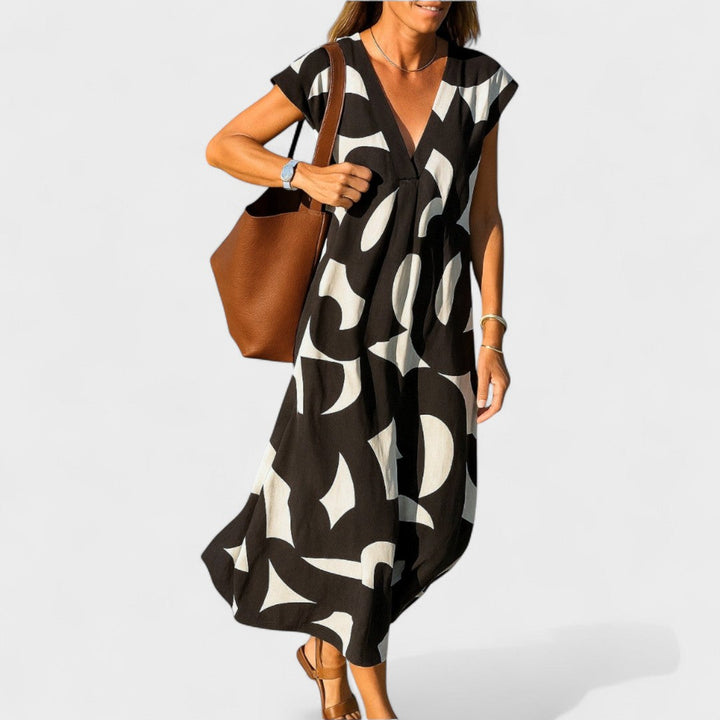 Магдалена - Дълга Рокля с Художествен Узорак