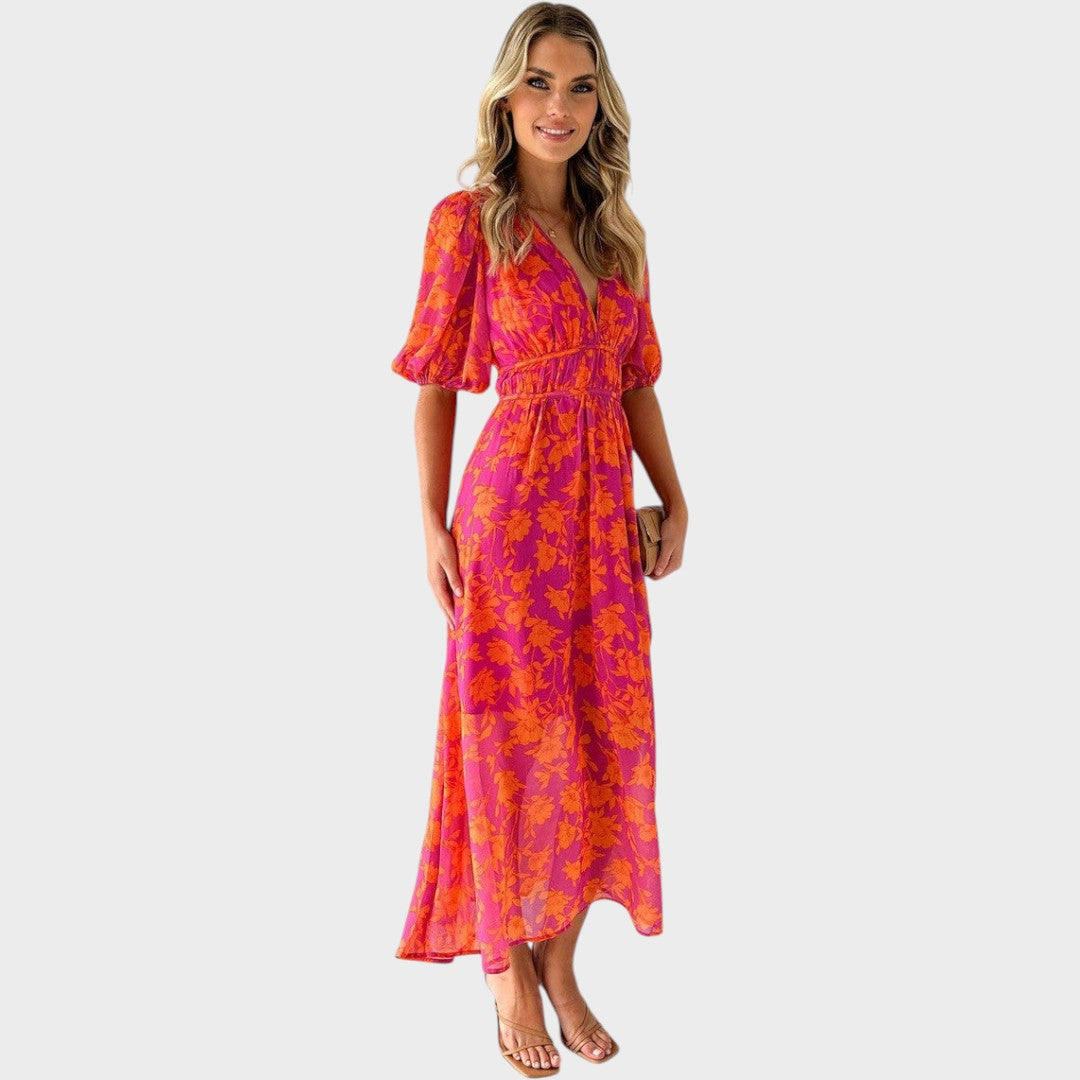 Ранка - Цветна миди рокля с ръкави тип пъф и V-образно деколте