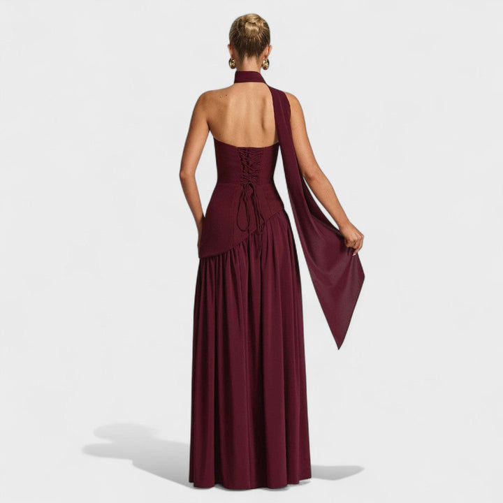 Хана - Дълга рокля с изискан дизайн