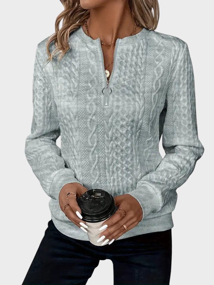 Ралица - Дамски пуловер от плетиво