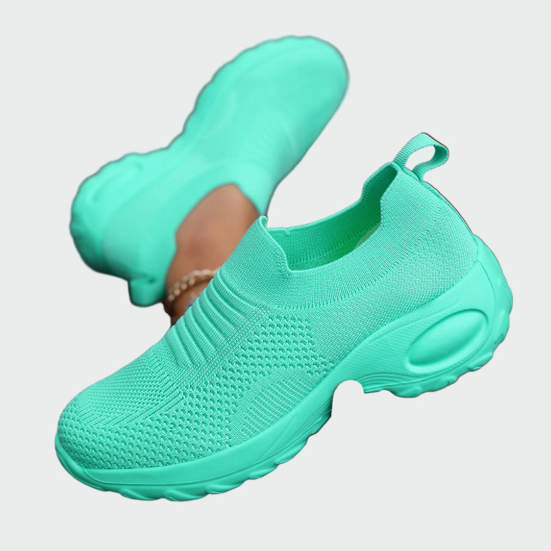 Класически спортни обувки с ежедневен стил